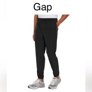 Men’s  gap fit joggers Pants size 2xl  black Color New with tags